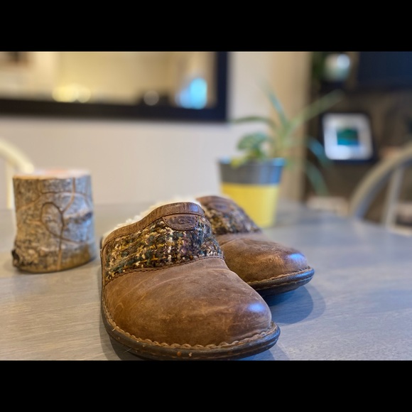 UGG Opaline Clogs - Picture 5 of 6